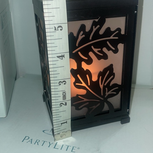 Partylite lantern - Picture 8 of 13